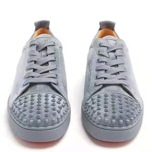 Low-cut frosted-toe spiked sneakers