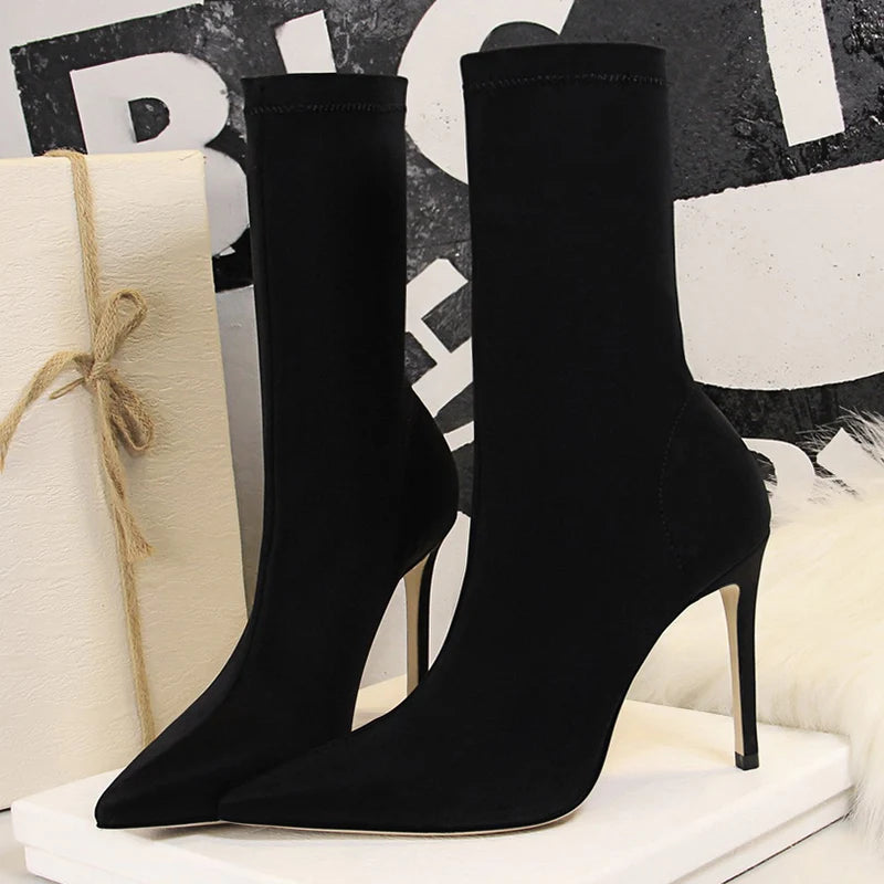 Silk high heels green boots |BEGOGI SHOP | Black-10cm
